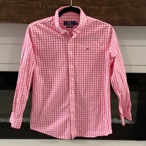 Vineyards Vines pink/white gingham button-up “Whale Shirt” EUC